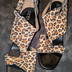 Gorgeous Anyi Lu shoes, pictures don't do them justice.